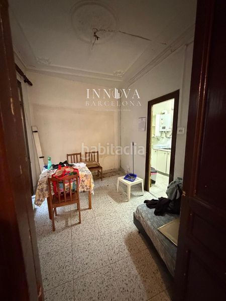 Foto a7abcaf5-9564-4db0-88e4-5a28c5d50d6a. Pis a Raval Barcelona