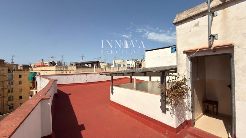 Foto c4939965-c1ec-4a53-96a4-36f1e6e5ba46. Pis a Raval Barcelona
