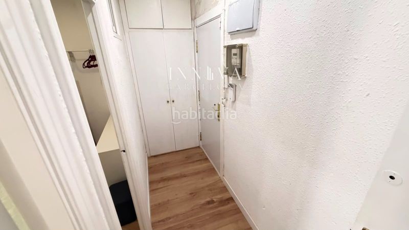 Foto eafab448-1460-4a0e-a9a0-27c8011ae7a9. Pis a Raval Barcelona