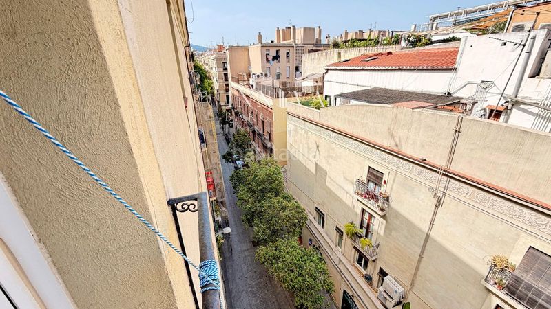 Foto 579f86e8-dd67-48a0-bcd8-1c006e93d6cb. Pis a Raval Barcelona