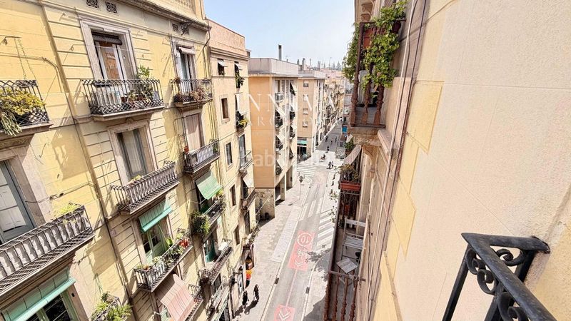 Foto 596b1f29-7131-4d12-9955-217f9e6f7294. Pis a Raval Barcelona