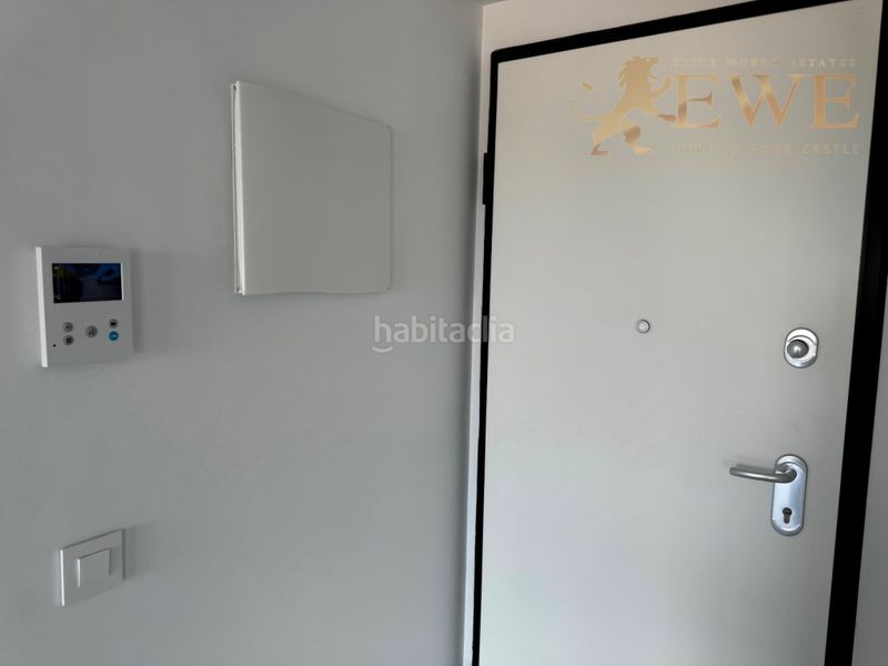 Foto f1a7bef5-8e1d-4c91-8d10-36349ee24a9f. Apartament a Punta Prima Torrevieja