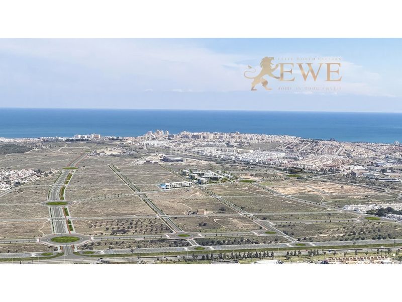 Foto ca3ebae1-f3a5-486f-858b-965dacc13be7. Apartament amb aparcament piscina a Zona Carrefour - Urbanizaciones Torrevieja