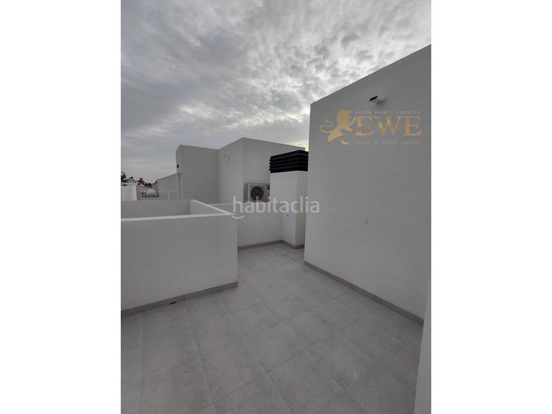 Foto 1d9fb2cd-e5e5-486f-aed0-9016e16a60b0. Apartament amb aparcament piscina a Monte y Mar Santa Pola