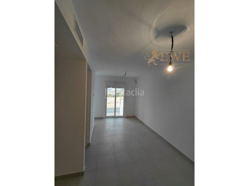 Foto 6fe8bfc9-4e2f-4e2e-bcb9-739af81a1cf9. Apartament amb aparcament piscina a Monte y Mar Santa Pola