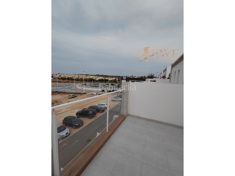 Foto f84f1154-c4a7-4067-a409-6fcb24ebd235. Apartament amb aparcament piscina a Monte y Mar Santa Pola