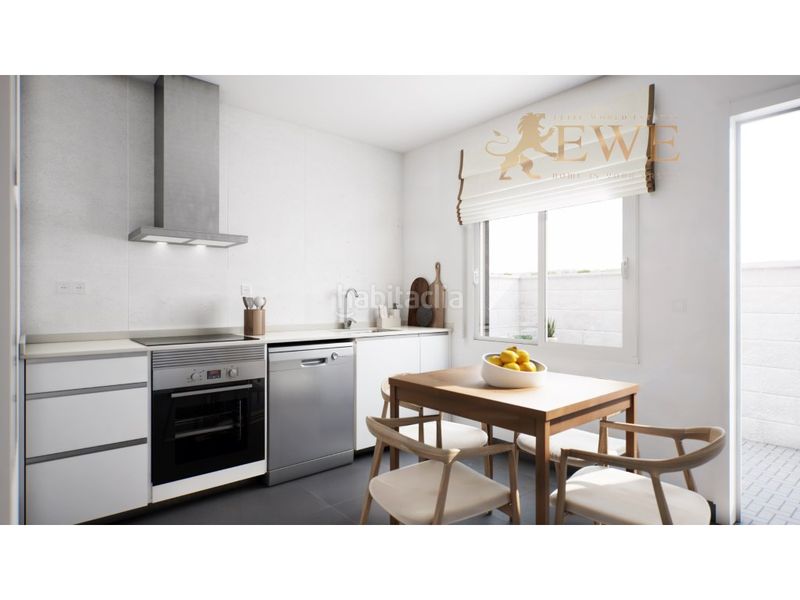 Foto fdc109b1-86d7-4cc7-926c-3ca7ebfd2feb. Dúplex a Monte y Mar Santa Pola