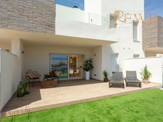 Apartment in Algorfa. Bungalows modernos en la finca golf algorfa