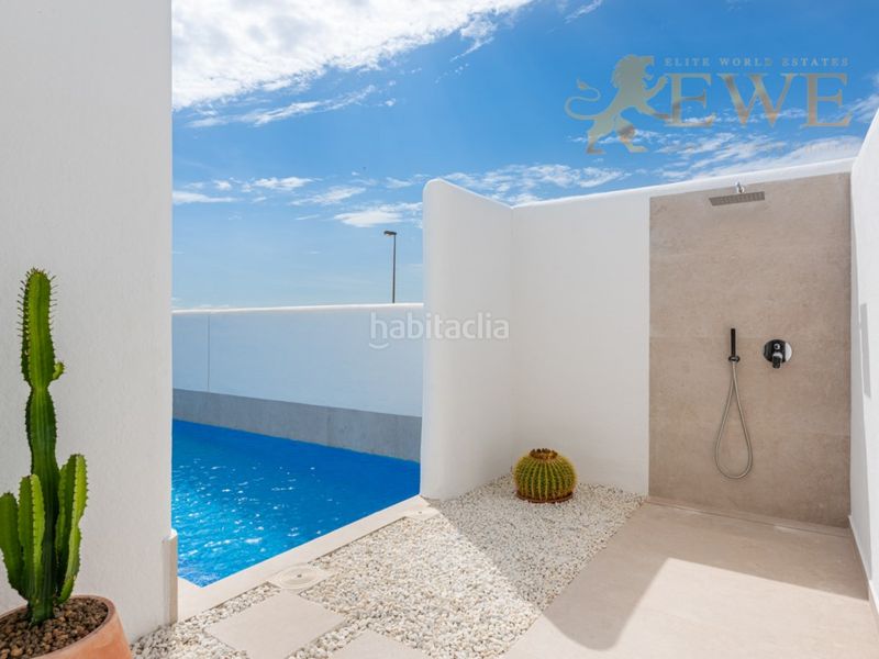 Foto 2f91d249-2e71-43a1-919a-568da9110eaf. Chalet fantástica villa de estilo balinés en los alcázares en Alcázares (Los)