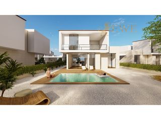 Casa  Partida corona san rafael. Elegante villa con piscina en la pintoresca la nucía