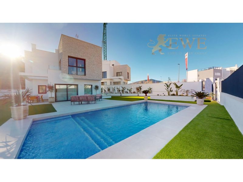 Foto cc73ec7c-0112-428e-bc6b-080e76a7cec0. Casa a balcón de Finestrat-terra marina Finestrat