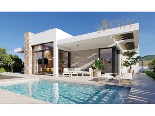 Casa  Calle croacia(h. el alamo). Elegante villa con vistas al campo de golf en hacienda del álamo