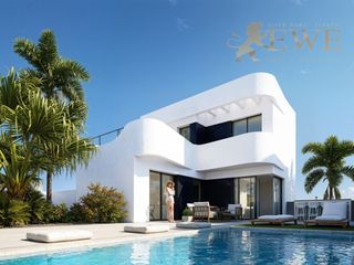 House  Calle dolores. Elegantes villas de estilo mediterráneo junto a la finca golf