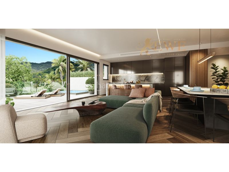 Foto f3f36f74-8513-49d2-8e36-a0fb7064b572. Apartament a Río Real Marbella