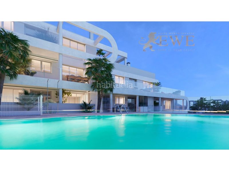 Foto a7d65e2e-d6c3-49c5-a10a-af0a1e3df4be. Casa adossada a altos de Estepona Estepona