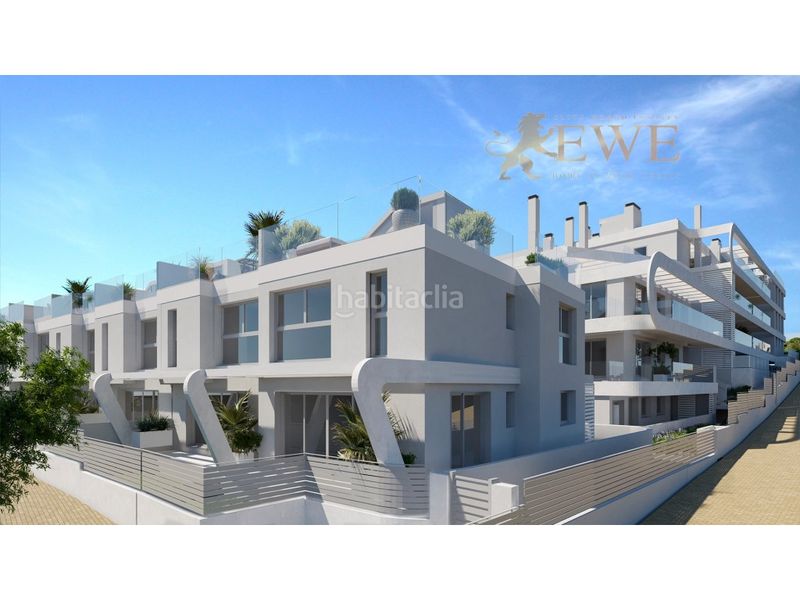 Foto ef03c8ca-1440-42ab-8707-d3b5a190b60b. Casa adossada a altos de Estepona Estepona
