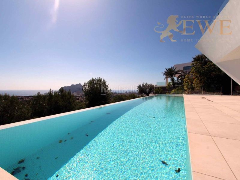 Foto 54c25384-3526-4b2f-b25e-f2d296cdf253. Xalet a La Fustera Benissa