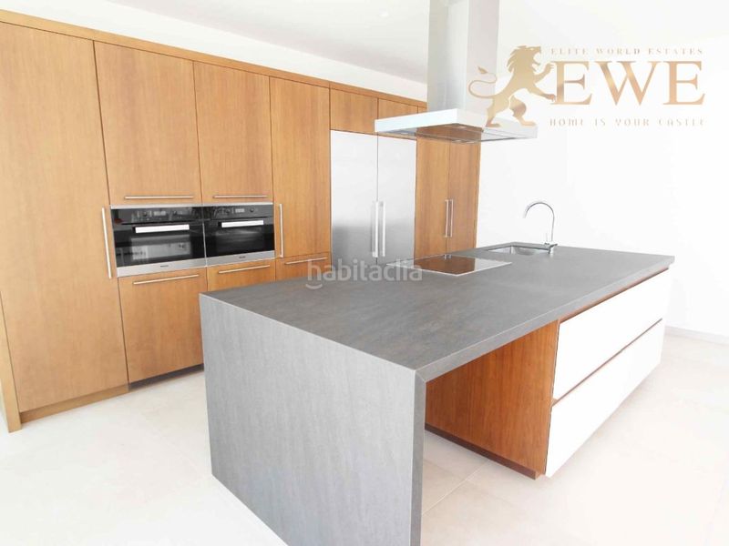 Foto f5191baf-bb92-4635-b08e-f7f841efe94e. Xalet a La Fustera Benissa