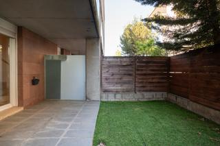 Reihenhaus  Carrer verinal. Qu suerte poder vivir en tona!!