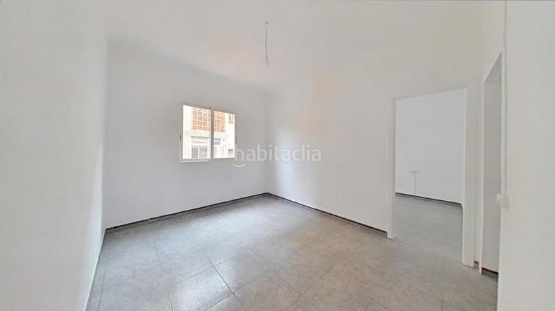 Foto 2dd80e0c-06a3-4e38-8590-f241dbb85994. Piso en Horta Barcelona