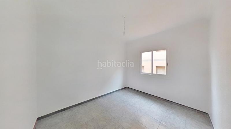 Foto ae55e49d-7785-4635-b44a-cb0505c9d484. Piso en Horta Barcelona