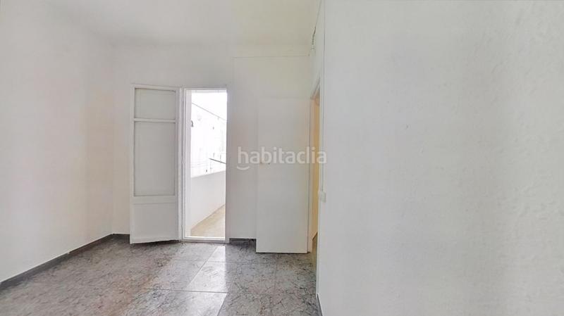 Foto cf96be35-e2fc-4804-96a6-dde4648ddcaa. Piso en Horta Barcelona