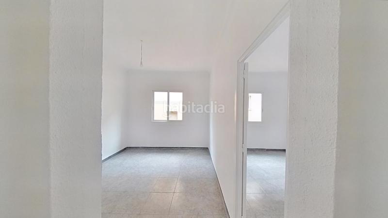 Foto eb9e3873-51eb-4b8f-a584-bd81130c30bb. Piso en Horta Barcelona