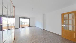 Appartement à Malilla