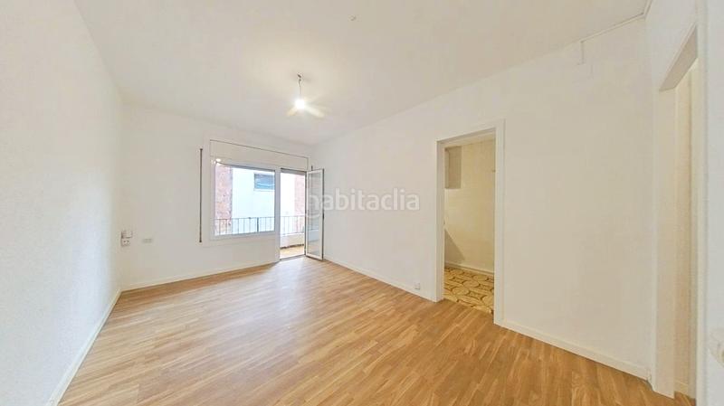 Foto fcc8ef82-31e4-4c3b-b85e-f62bea37d9f7. Piso en Ca n'Anglada Terrassa