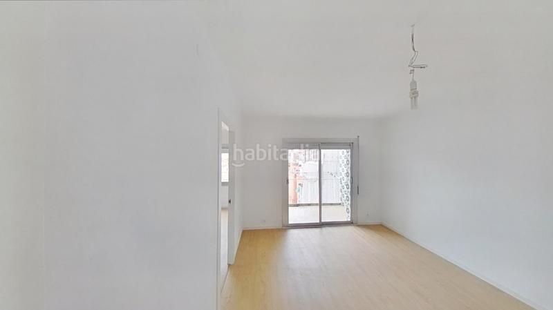 Foto 1cce6330-9baa-4d01-b0f2-4e7b8b0c485b. Piso en La Salut Badalona