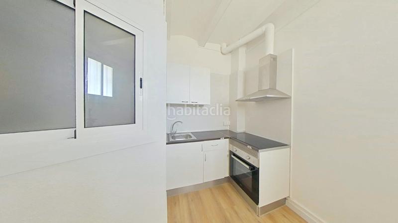 Foto c19163bb-7989-46ec-bb8e-fa12c52ddb5b. Appartamento in La Bordeta Barcelona