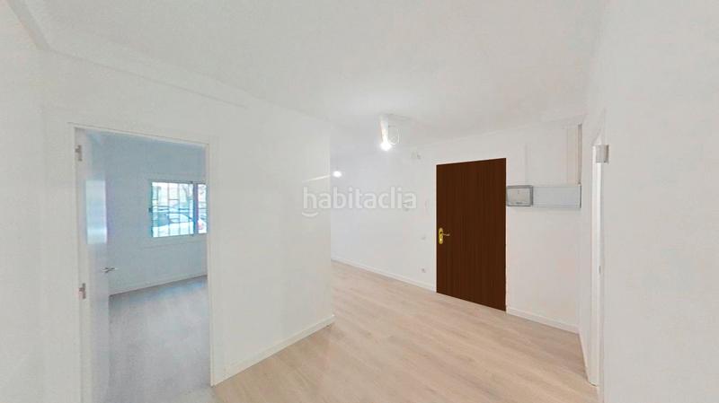 Foto 3072572c-3439-4629-95ce-db25bf19c2b7. Piso en Llefià Badalona