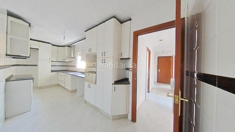 Foto bf9c4e7d-29bb-4abd-a2a9-423172148e49. Piso en Mestral Reus