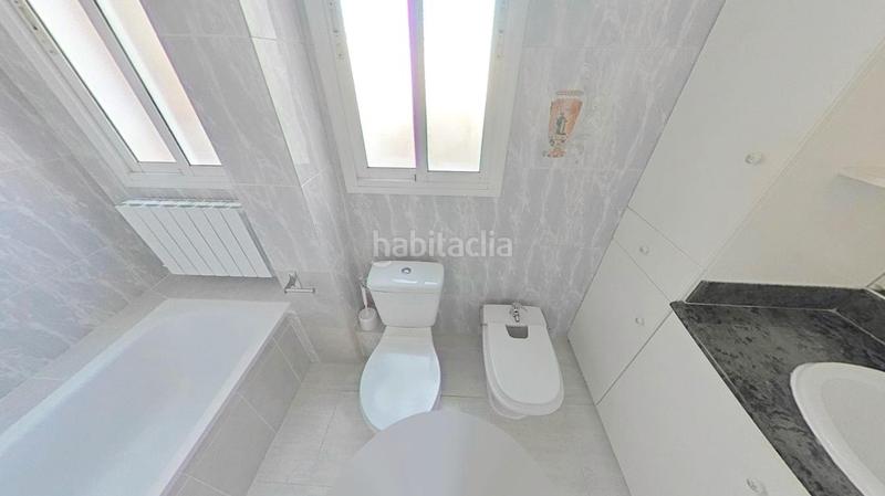 Foto fa07c1eb-4b33-4608-9af2-f24524c36a4d. Piso en Mestral Reus