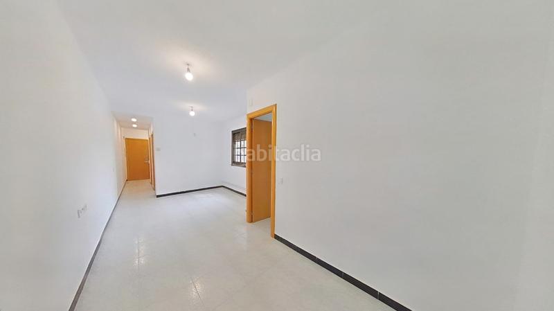 Foto c86ff33b-a8a1-488b-b093-f91bebda7e69. Appartamento con riscaldamento in Fondo Santa Coloma de Gramenet