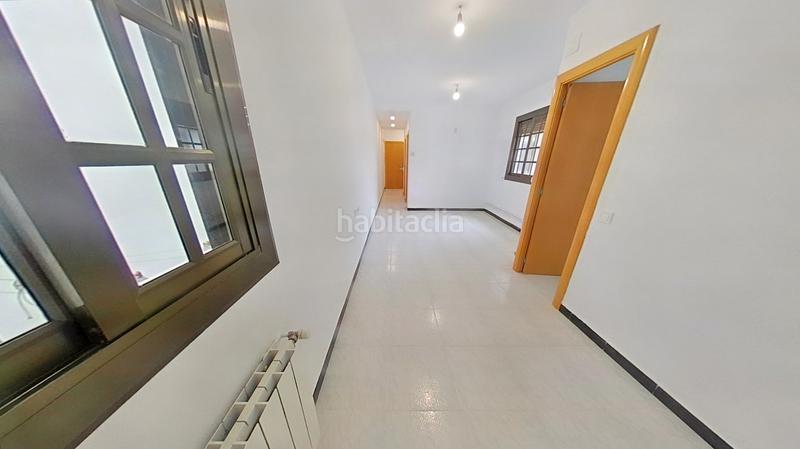 Foto 53c4926b-3450-4a37-a049-6baa33bbe9c8. Piso en Fondo Santa Coloma de Gramenet