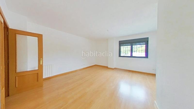 Foto 52027ffc-2fcb-436d-8072-baaf32e144d6. Piso en San José-Buenos Aires Pinto