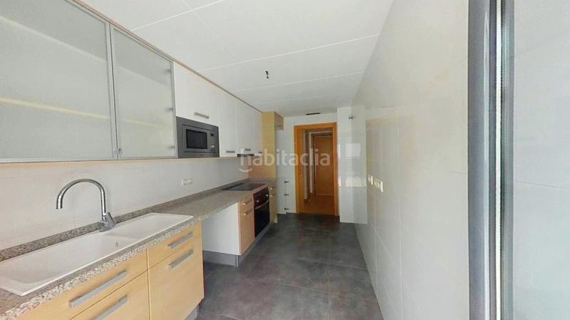 Foto 5f093dd5-cb56-44bf-82c8-03e6fcc9b1da. Piso en Casas Verdes Paterna