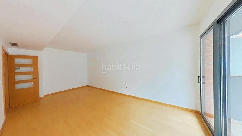 Foto afa2ba7c-598f-4d3c-8510-8b7f90e69810. Piso en Casas Verdes Paterna