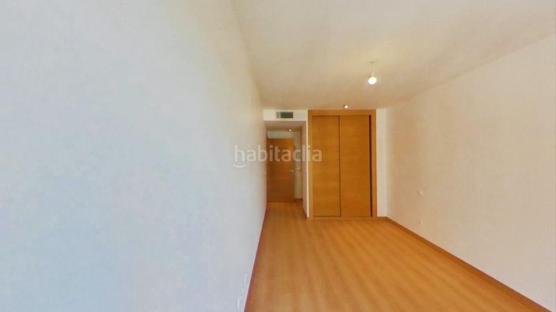 Foto 0d140d91-f408-431b-81fe-aa6aca2c67a7. Flat with parking pool in Sector B Boadilla del Monte