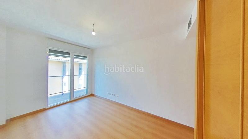 Foto 7ca24a3f-36f6-4c95-b33d-6c68bd6437d8. Flat with parking pool in Sector B Boadilla del Monte