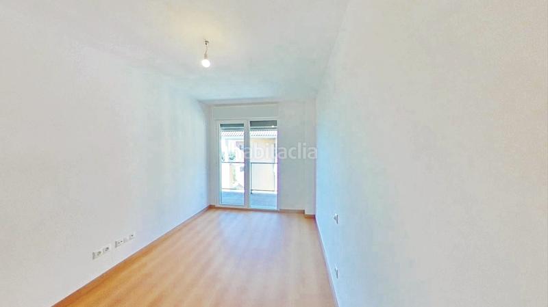 Foto d7cb1d58-49d7-4667-8072-a1e4d198433c. Flat with parking pool in Sector B Boadilla del Monte