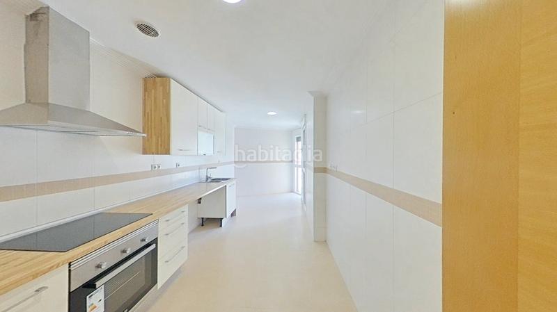 Foto 4cf4b1e4-86b4-4f4f-b500-21edce1b3fec. Appartamento con riscaldamento parcheggio piscina in Boadilla del Monte