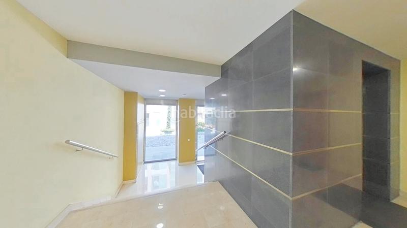 Foto f5b78fd0-b671-4975-b1c8-c9e85f2c4f75. Appartamento con riscaldamento parcheggio piscina in Boadilla del Monte
