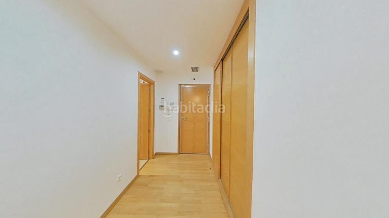 Foto 299d7b6f-b058-43b6-aade-5bb3f23d57df. Flat with heating parking pool in Sector B Boadilla del Monte
