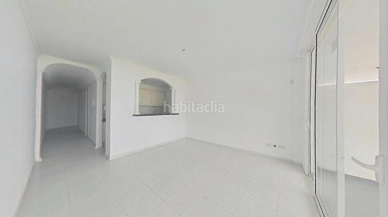 Foto 3c2b585f-f44a-45f3-8823-2bbcac44501d. Flat with pool in Torviscas Centro y Alto Adeje
