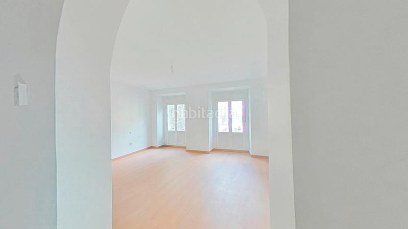 Foto a8ff15e8-a954-4ca9-b36e-794588e2d9d2. Piso en Embajadores-Lavapiés Madrid