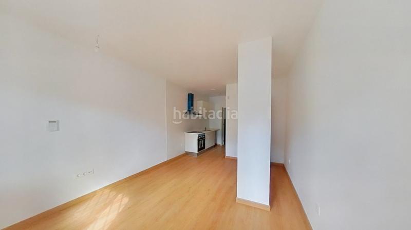 Foto 0e4bf0b0-5115-4c5b-a1d3-ec952cc4563d. Piso en La Carolina - Guadalpín Marbella
