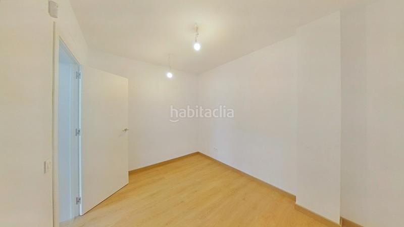 Foto 55371946-3a3c-46dd-b8bd-3ffd12306073. Piso en La Carolina - Guadalpín Marbella