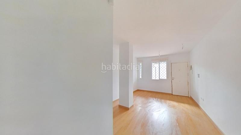 Foto f4191b95-2e94-476d-bd01-460f5aa7dc5f. Piso en La Carolina - Guadalpín Marbella